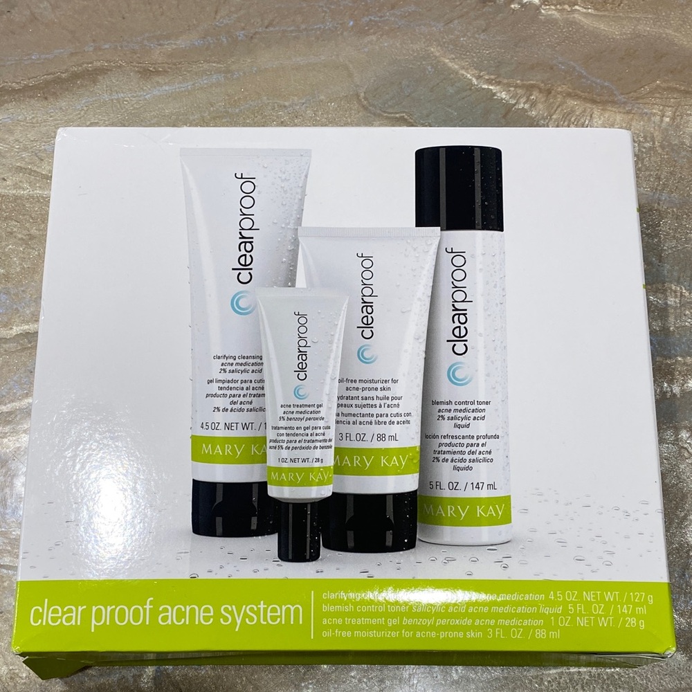 Mary Kay Clear Proof Acne System Set of 4 Products/ New in Box
